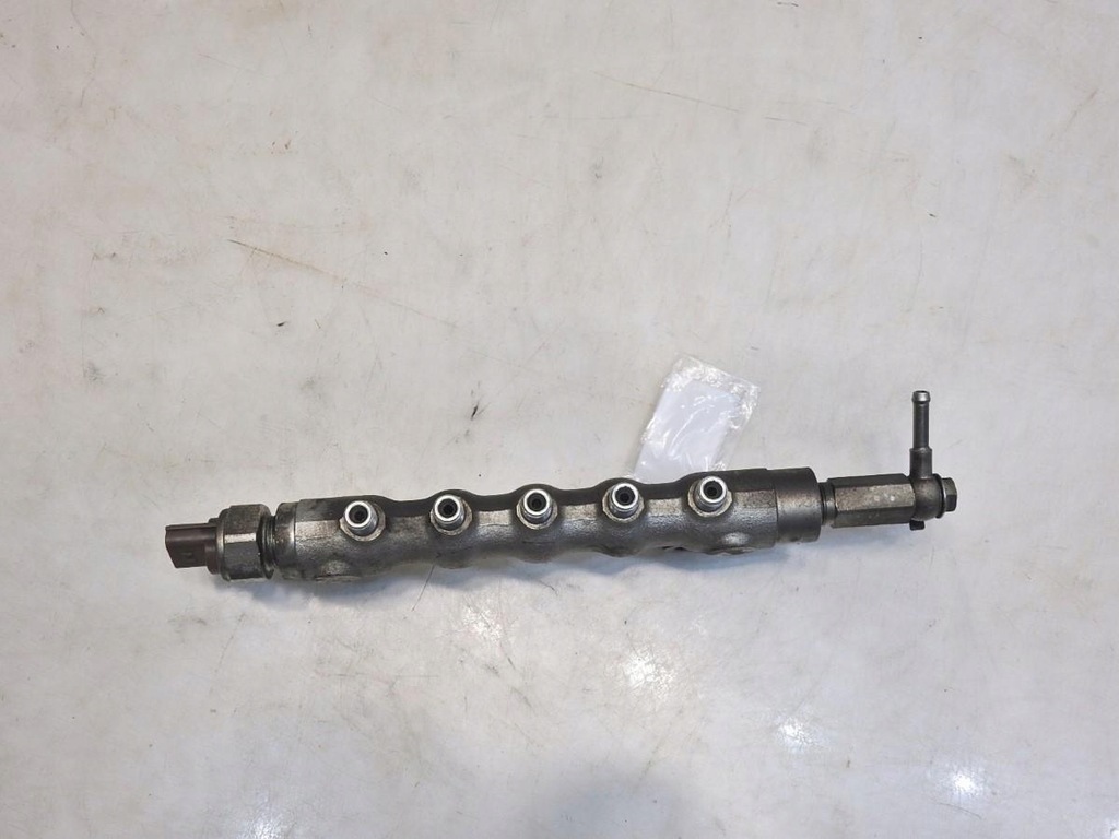 фото №7, Молдинг впрыскная subaru forester iii 2.0 d