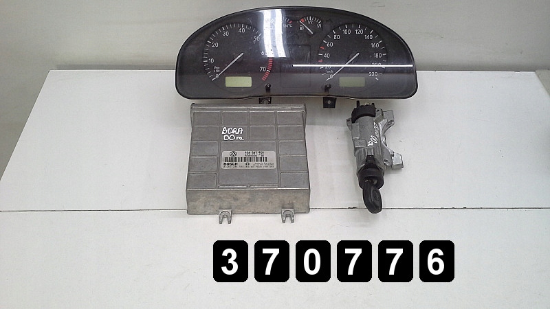 фото №1, 2000 vw bora ecu 1600b 8d0907558 0261204502