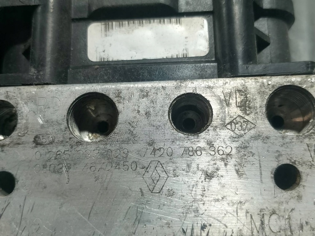 Насос abs renault mascott 7420786362 0265233029 3.0 dxi с Разборки