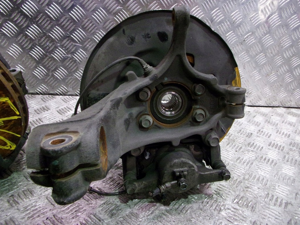 фото №2, Поворотный кулак renault koleos ii 1,6dci левая