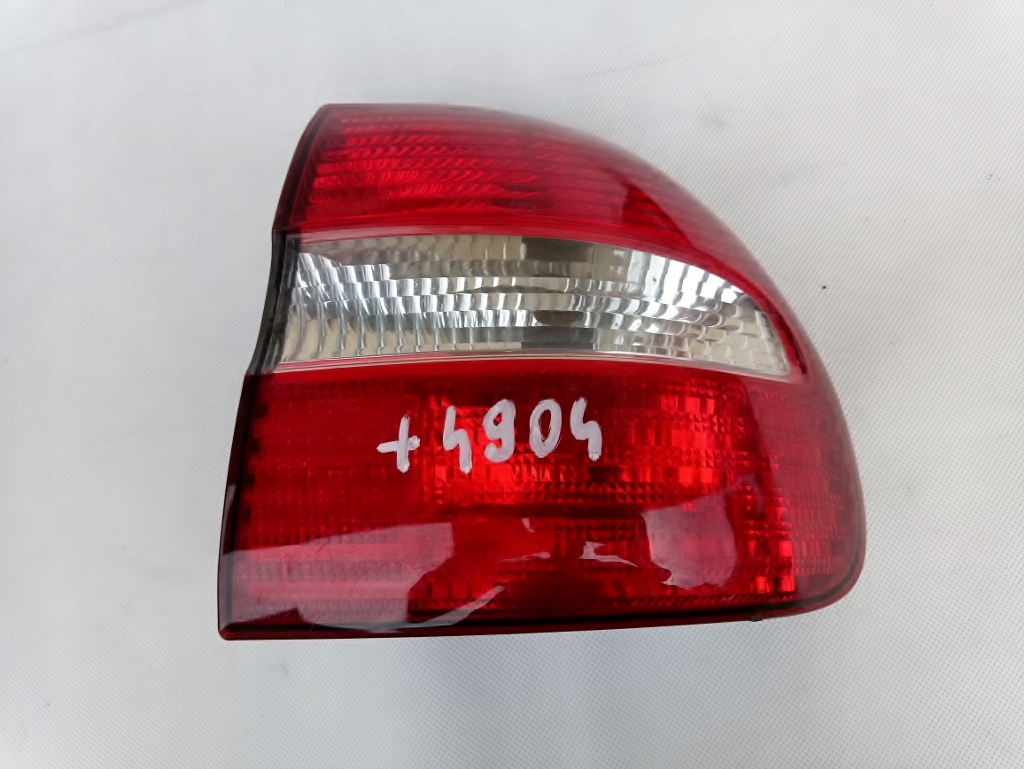 фото №1, Лампа задняя правая volvo v40 kombi