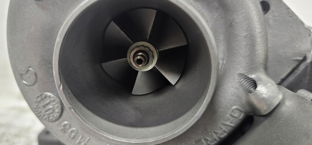 Турбина турбонагнетатель mercedes e / g / m / s 4.0 cdi 250/260km om628 Киев