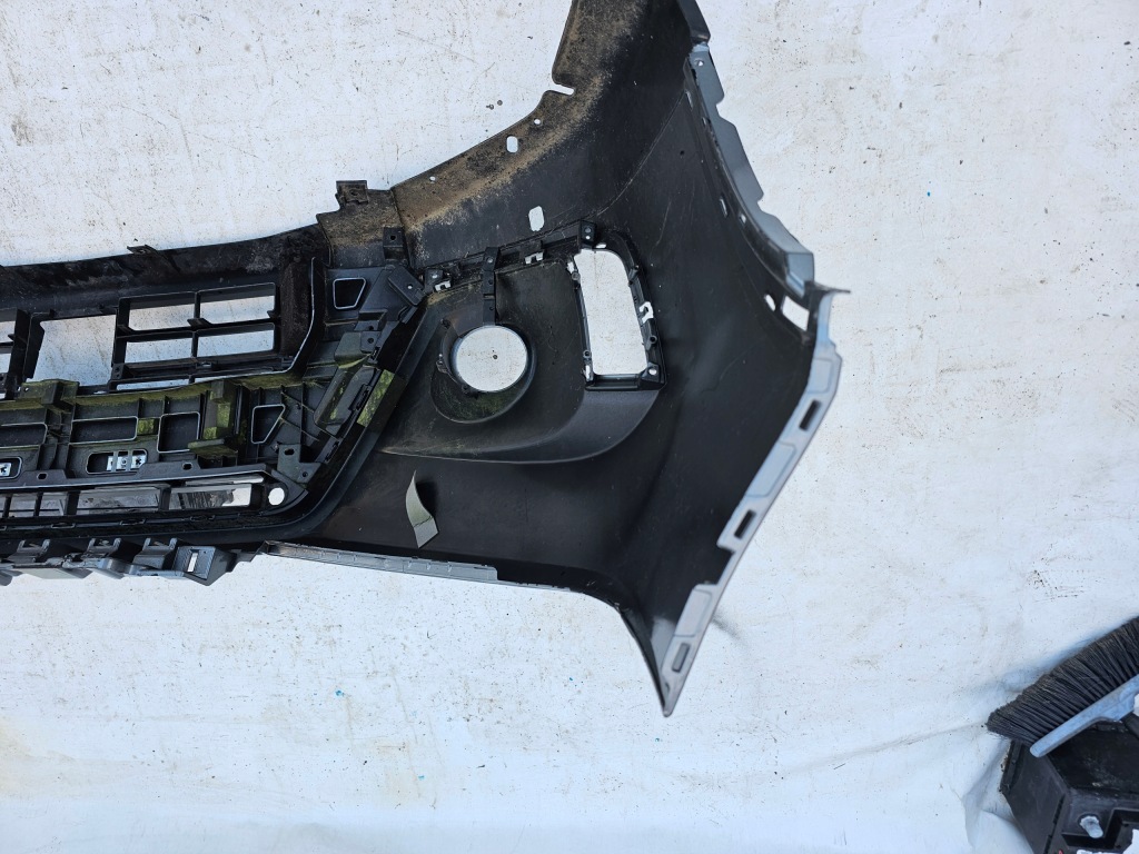 Бампер suzuki vitara ii lift 18- перед pdc передній Київ