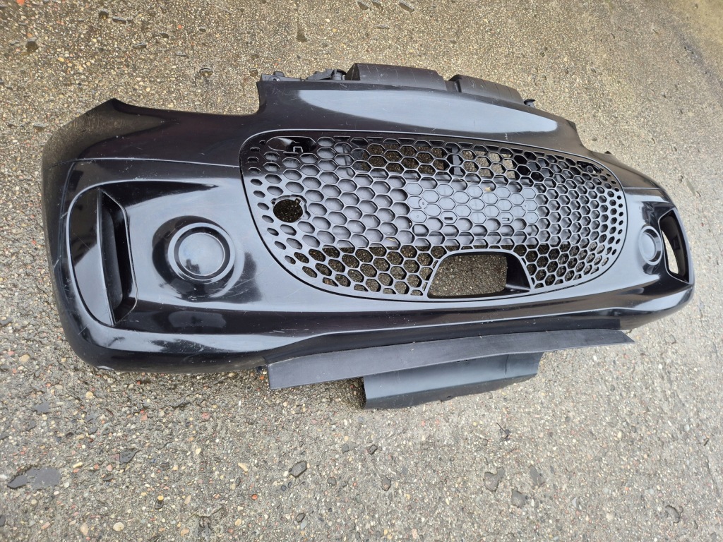 фото №1, Smart fortwo eq 453 18- бампер передний решётка спойлер