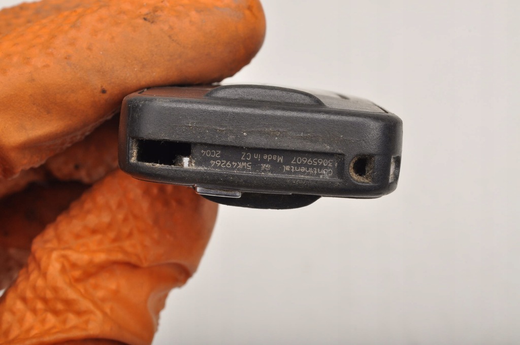 фото №8, Volvo s60 v60 v70 iii s80 ii v40 ii замок зажигания ключ 30659639