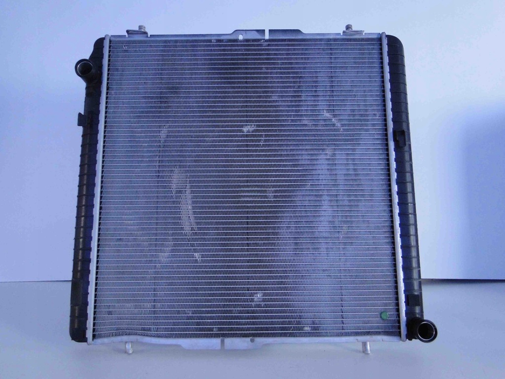 фото №1, Mercedes g klasa w463 радиатор wody 463