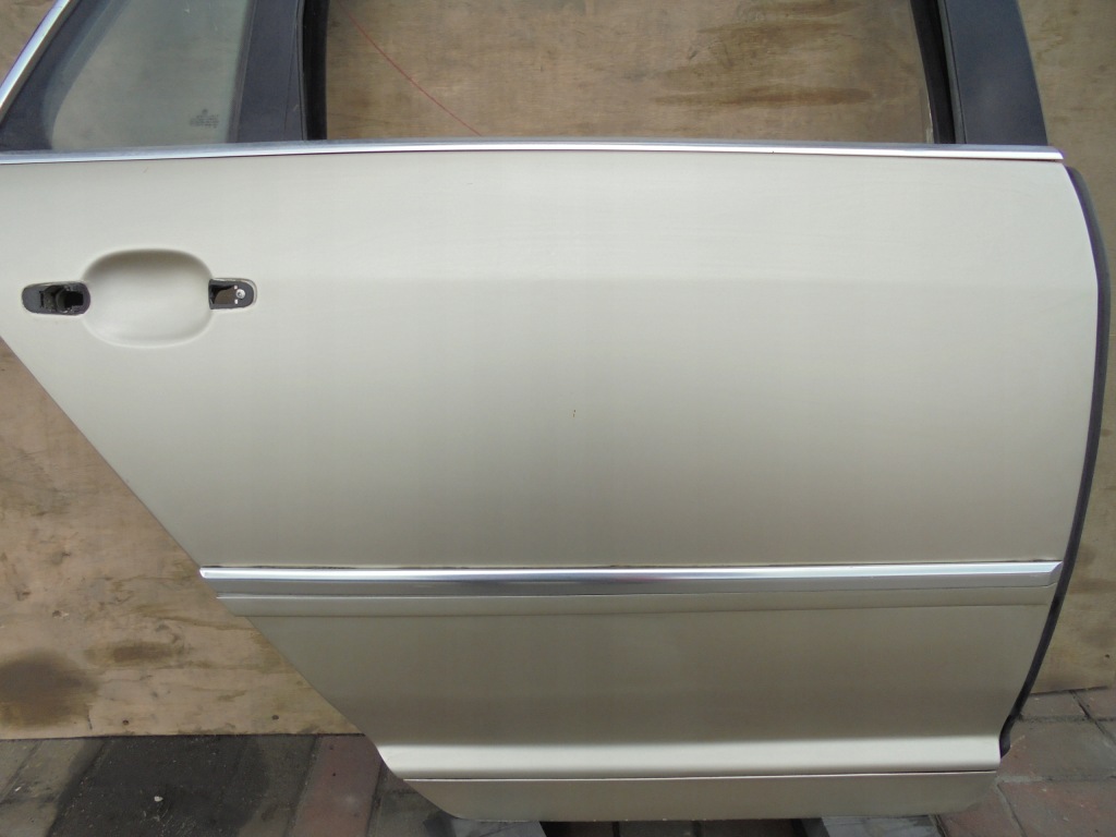 фото №4, Дверь правое задняя vw phaeton 5.0 tdi v10 2004