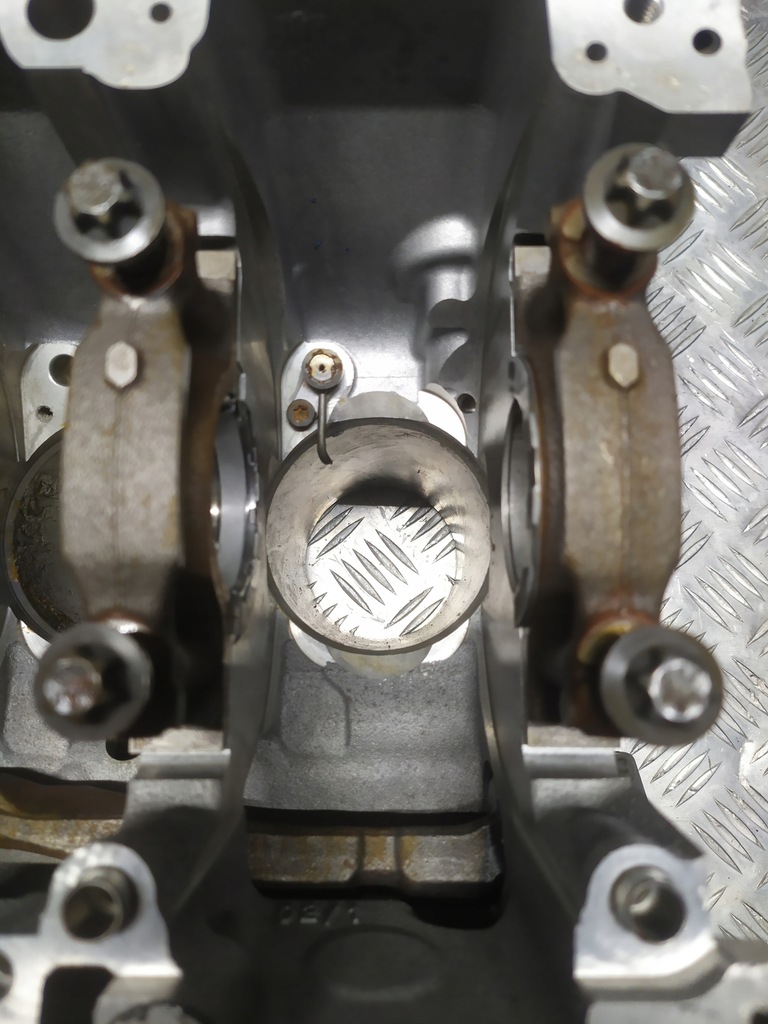 фото №11, Bmw 114i 116i f20 f21 316i f30 f31 блок двигуна 1.5 бензин b38b15a