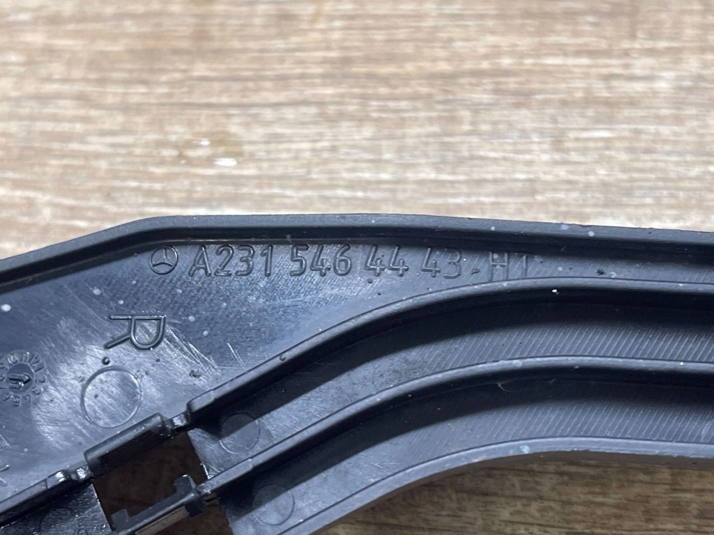 Mercedes-benz sl r231 кронштейн a2315464443 Оригінал