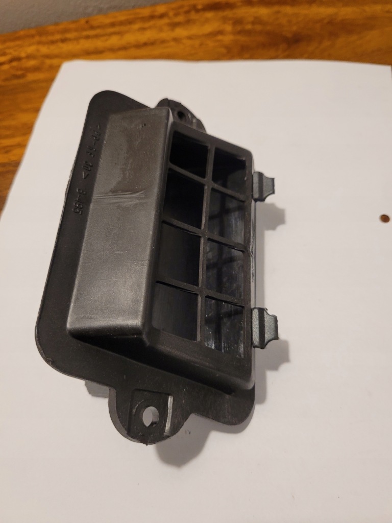 Рамка вихід повітря w багажник cinquecento , do 15.01.1998 46415905 Недорого