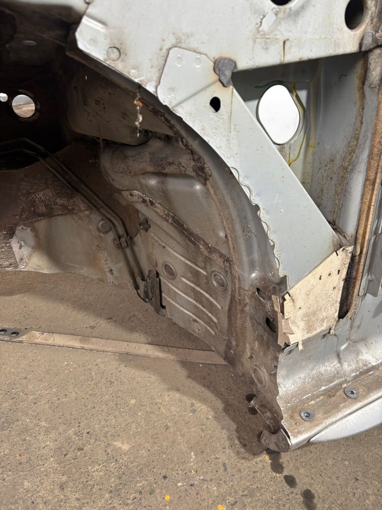 фото №7, Лонжерон підкрилок передня чверть права ліва поріг audi a5 8t 8f lift