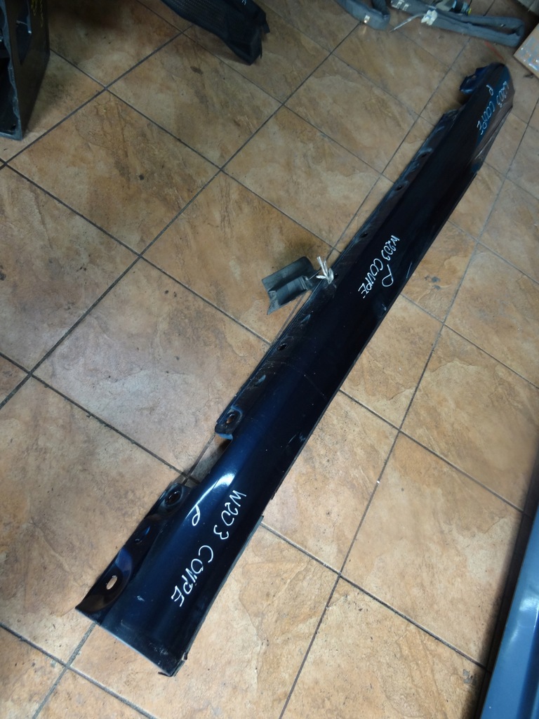 фото №1, Молдинг поріг права a2036900640 w203 coupe