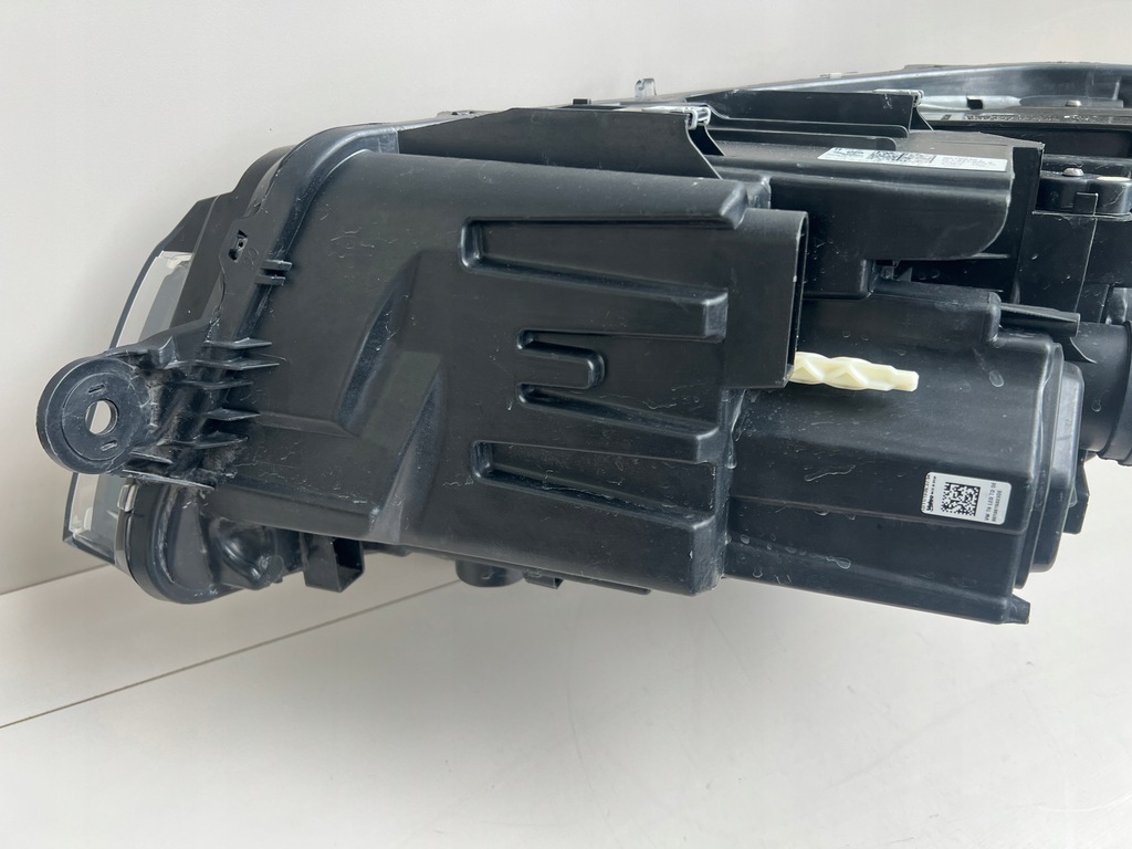 фото №14, Vw volkswagen multivan caravelle t6 t61 19+ full led лампа передня права