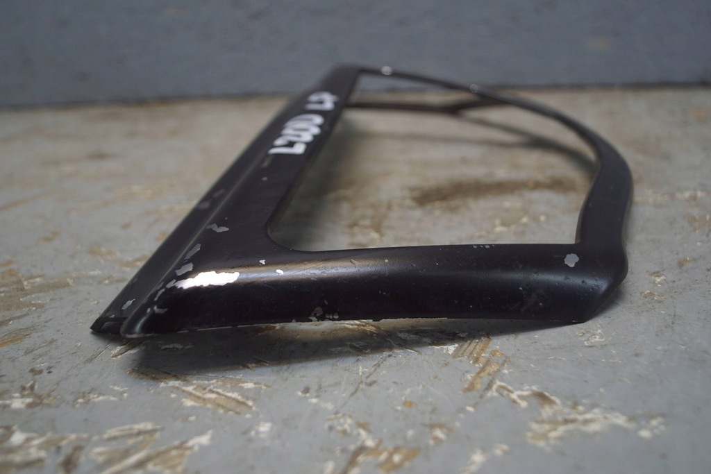 фото №9, Mitsubishi l200 рамка лампи лівий перед m1sc2302