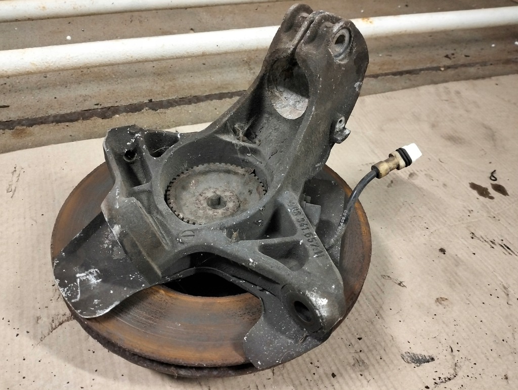 фото №5, Поворотный кулак левый перед porsche boxster 986 2.7