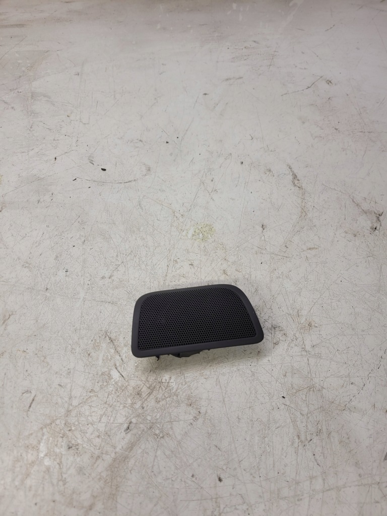 фото №1, Накладка динаміка двері pp audi a4 b7 8e0035794