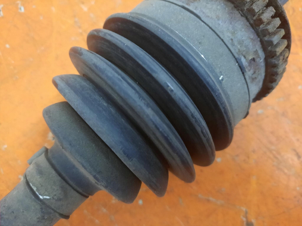 фото №6, Kia picanto i 1 04-07 приводной вал правая перед шарнир g4hg