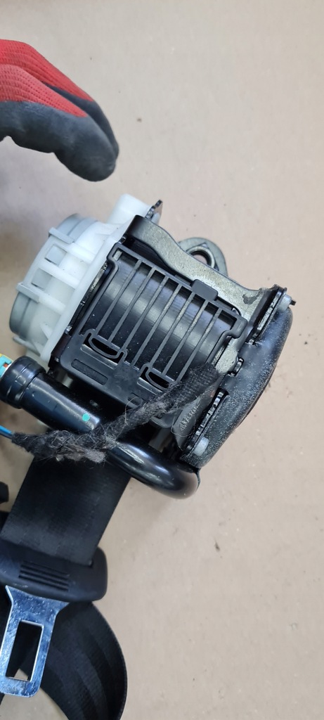 фото №12, A6 c7 4g pas безопасности правый левый задняя 4g0857805c a7 4g