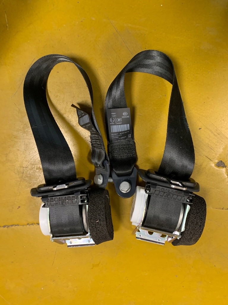 фото №1, Задний pas безопасности peugeot 3008 i t84 l/p