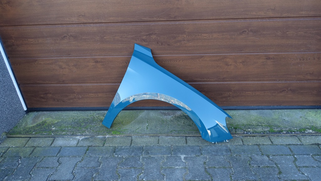 фото №1, Крыло правый перед audi a1 82a