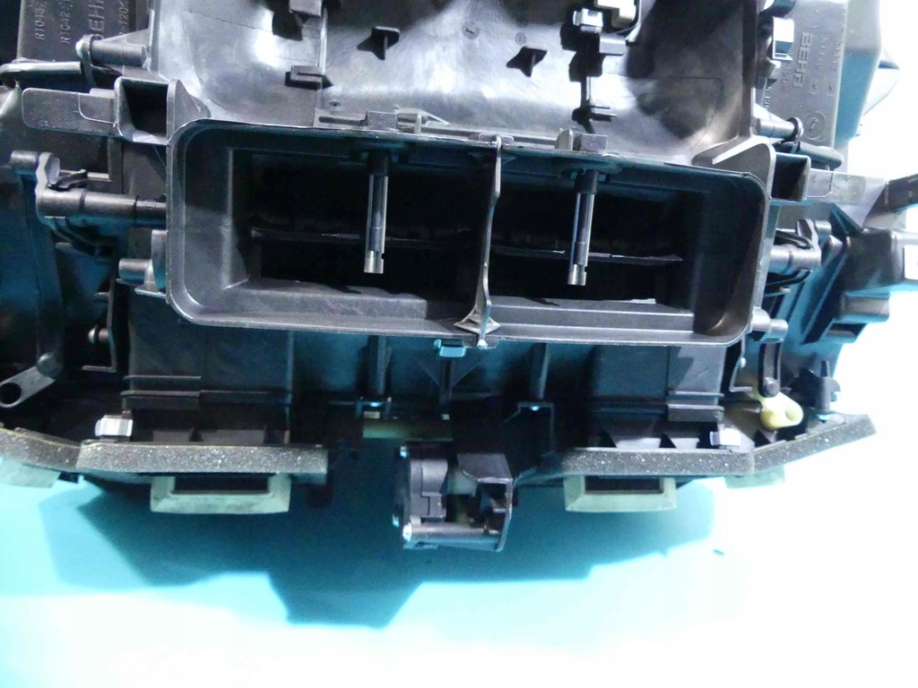 фото №15, Отопитель bmw 5 f11 f10 9202574