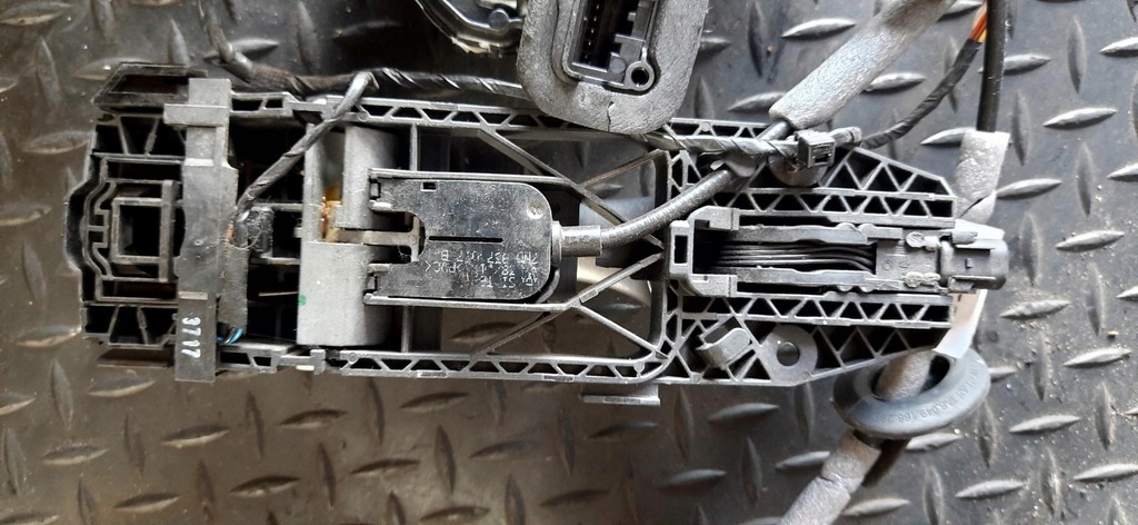 фото №11, Ручка замок правий перед vw arteon 3g8837886g