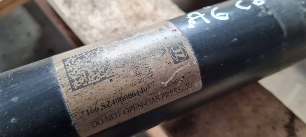 фото №13, A6 c8 4k амортизатор lrwy правый перед передний 4k0413031ah a7 4k