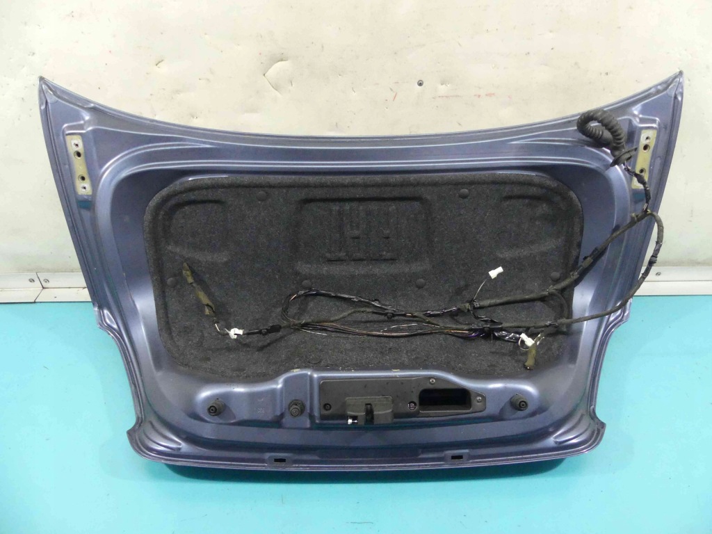 Крышка багажника задняя fiat linea sedan 4d niebieski 408 Доставка