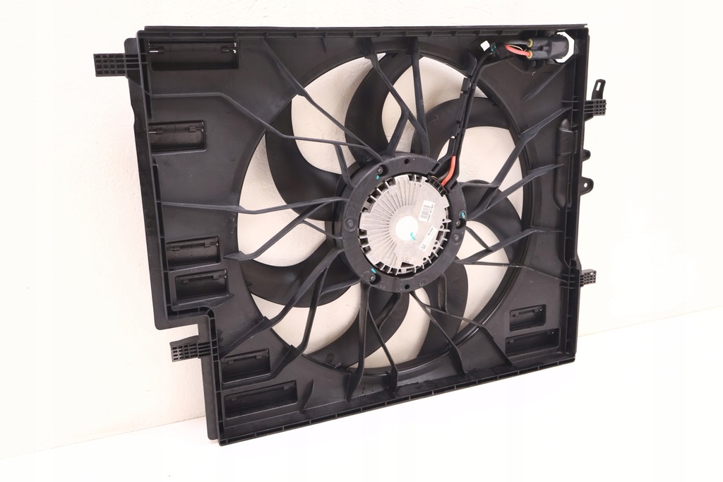 фото №7, Volvo xc60 ii 2.0 t4 вентилятор радиатора 32245088