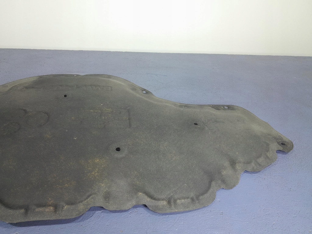 фото №6, Bmw 1 f40 шумоизоляция капот 7444978