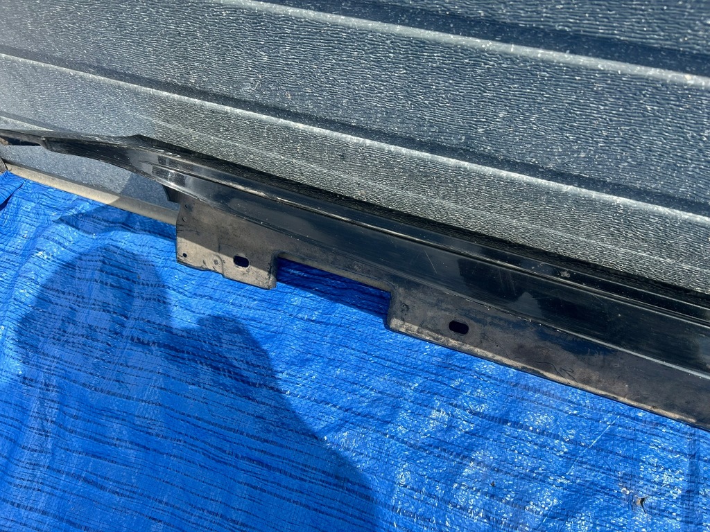 Молдинг поріг ліва mercedes cls w218 Київ