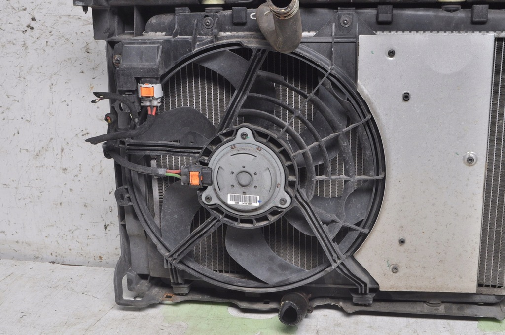 фото №7, Citroen c3 picasso 1.6 hdi pas передний комплект