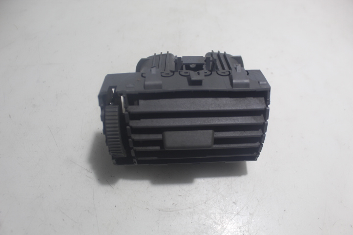 фото №3, Решётка обдув левая skoda octavia i