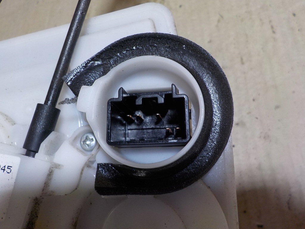 фото №4, Mazda 6 замок дверь правый перед kombi