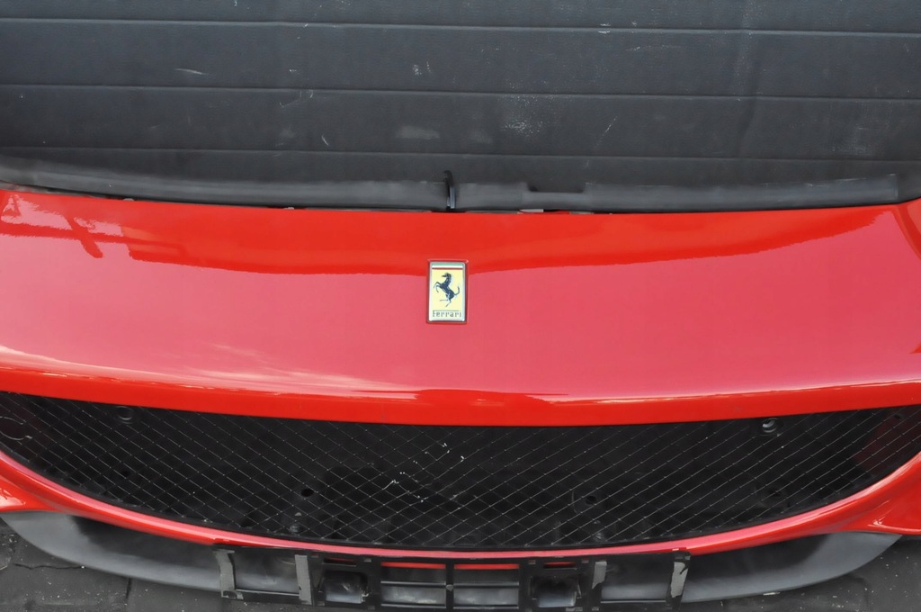 фото №8, Ferrari california бампер перед передний rosso corsa 322