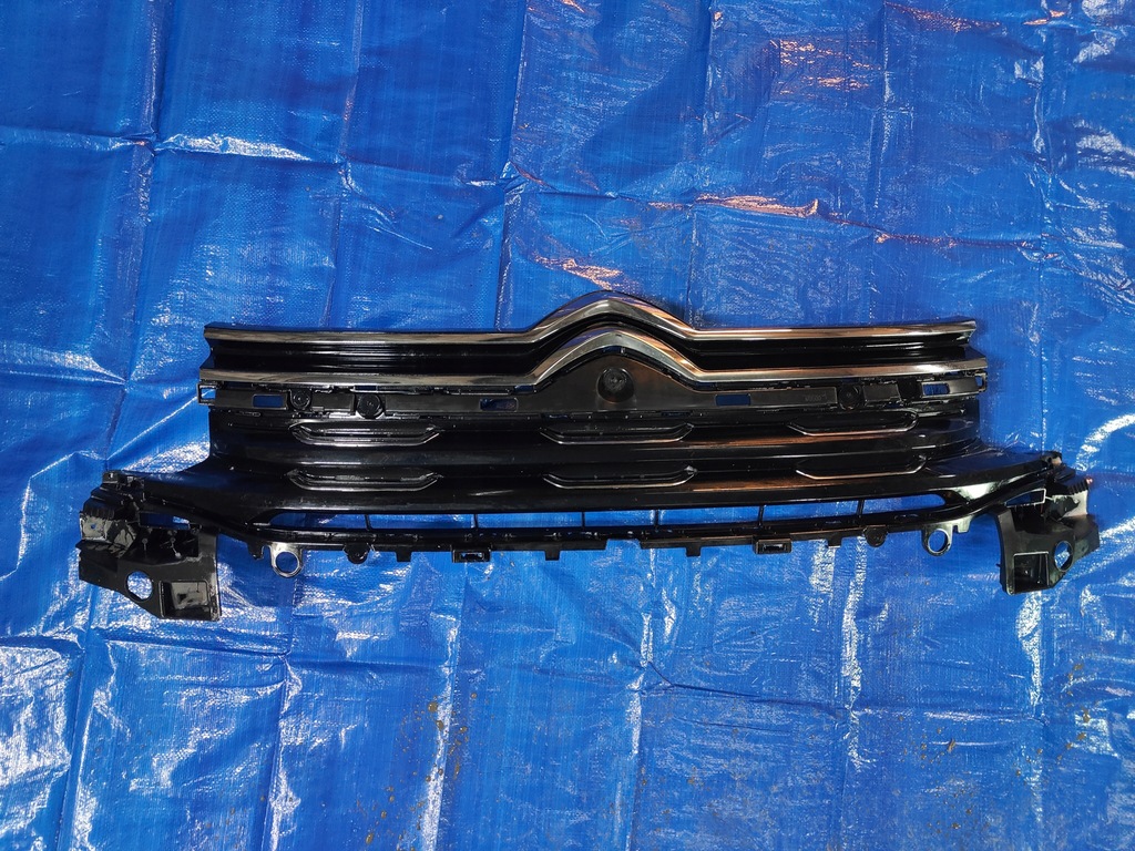 фото №1, Citroen c5 aircross решётка радиатора решётка радиатора 9825347677