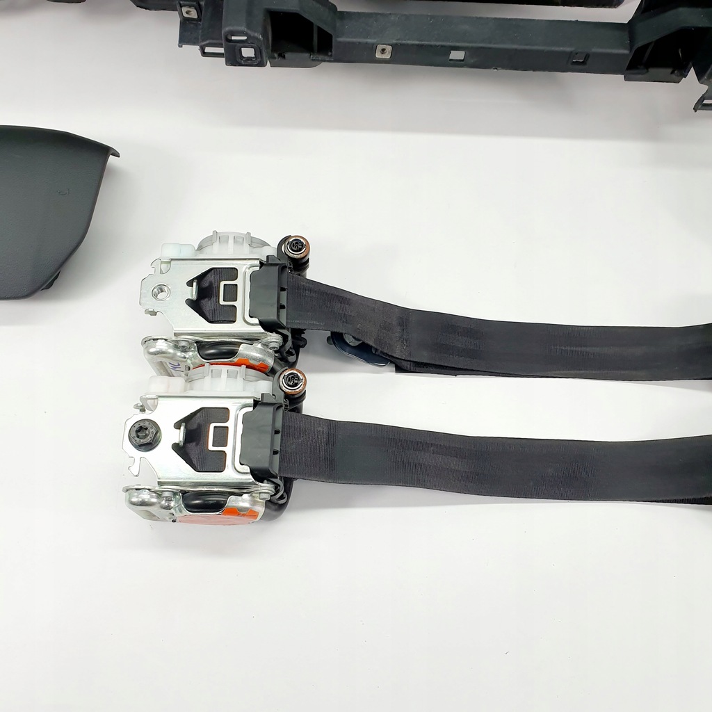 фото №6, Traveller приборная панель консоль подушки безопасности ремни подушка безопасности