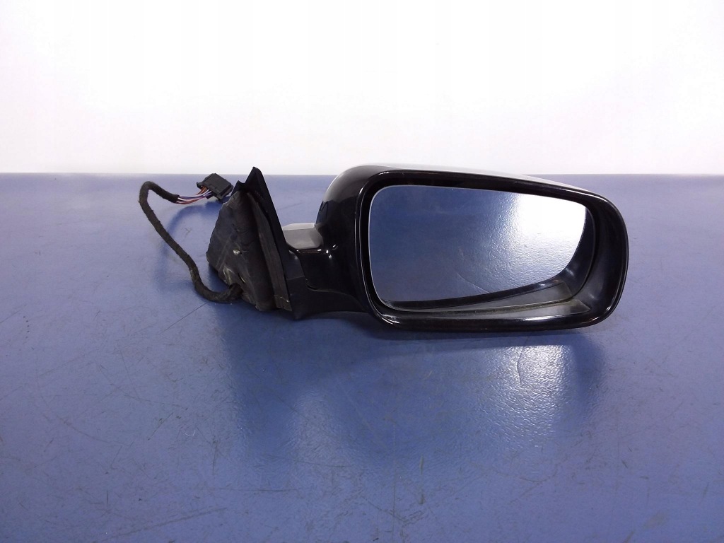 фото №1, Skoda superb i дзеркало праве f9r