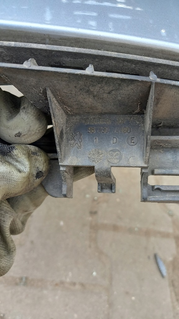 фото №9, Крыло правый перед peugeot 307 9643074480