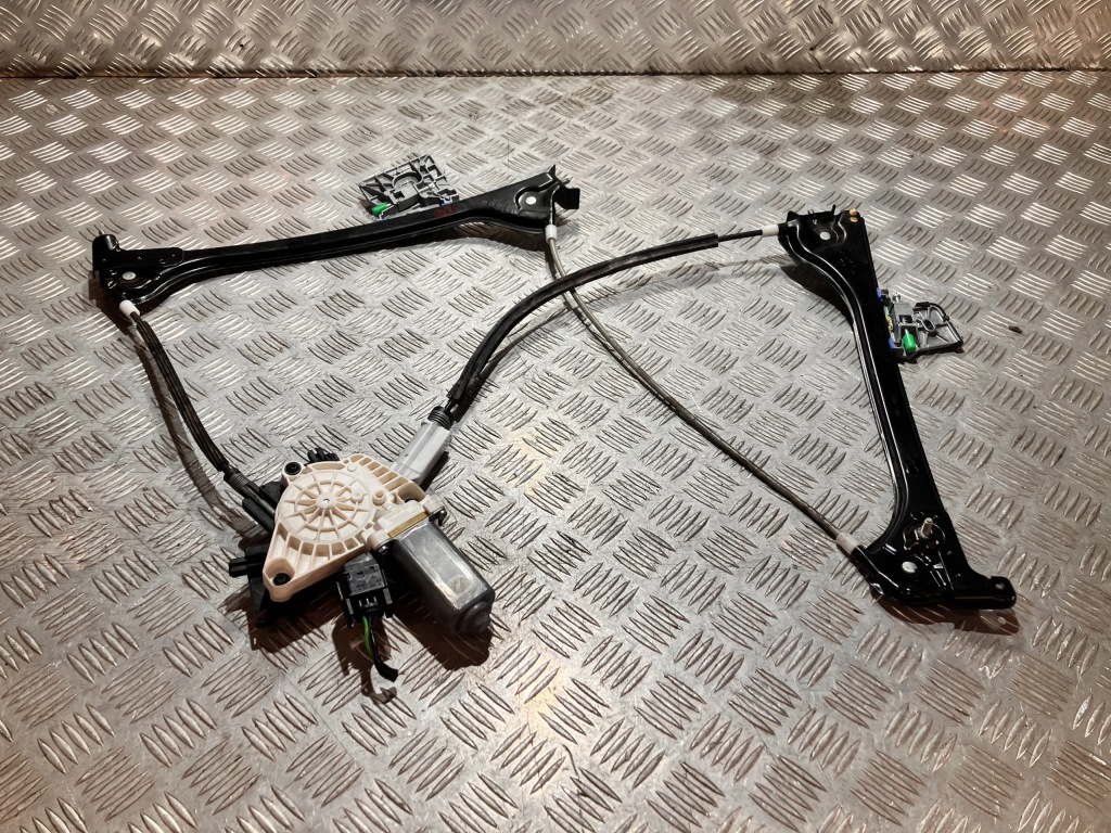 Подъемник стекло дверь правых mercedes slk slc r172 2015- Цена