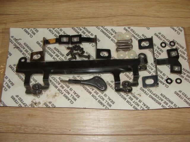 фото №1, Набор креплений монтажный land rover discovery defender