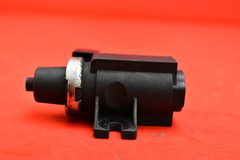 фото №5, Клапан вакуумa 2247906 bmw e46 2.0 d 150 km lift 01-06