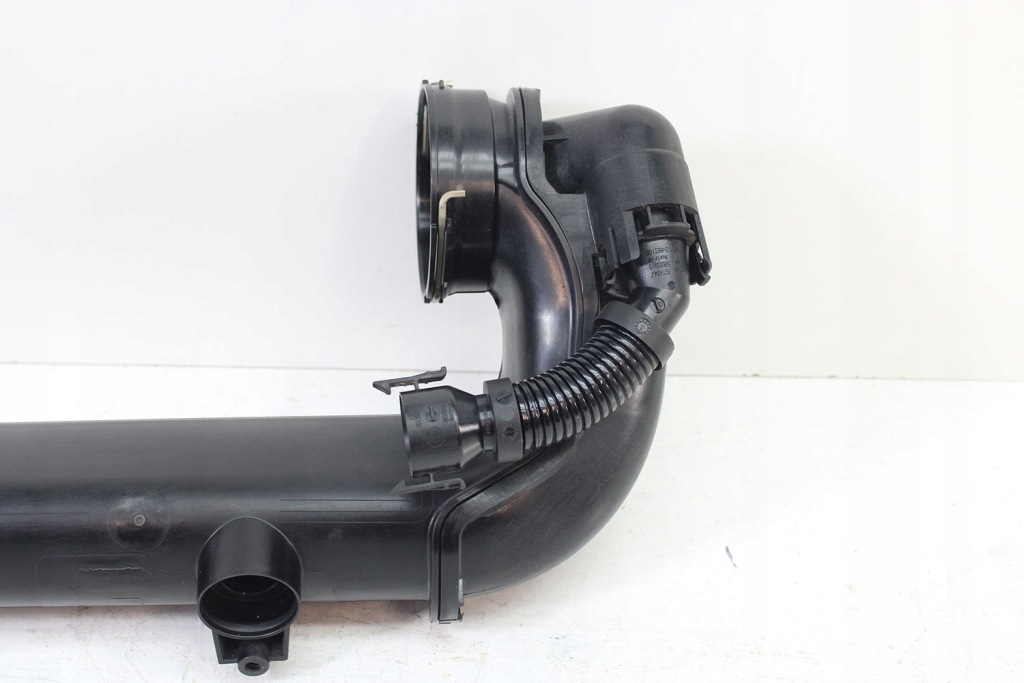 Bmw x1 f48 труба шланг 8511377 x2 f39 f45 f46 бака mini f60 13718511377 11 Недорого