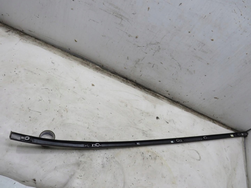 Рейлінг даховий ліве універсал в Україні