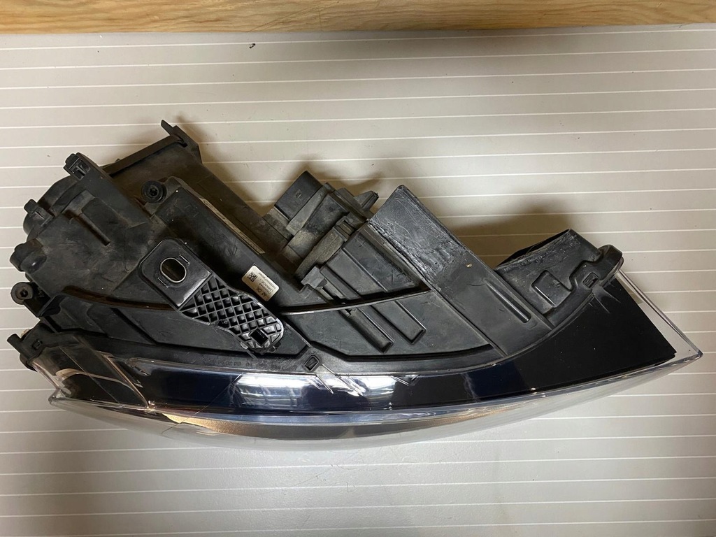 фото №11, Лампа права передня audi q3 8u bi ксенон led правий перед