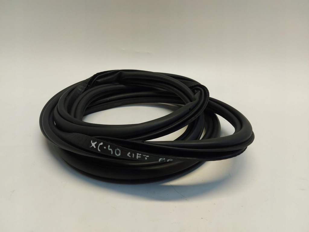 фото №1, Volvo xc40 lift прокладка правый перед