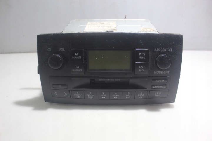 фото №1, Радио toyota corolla verso e120