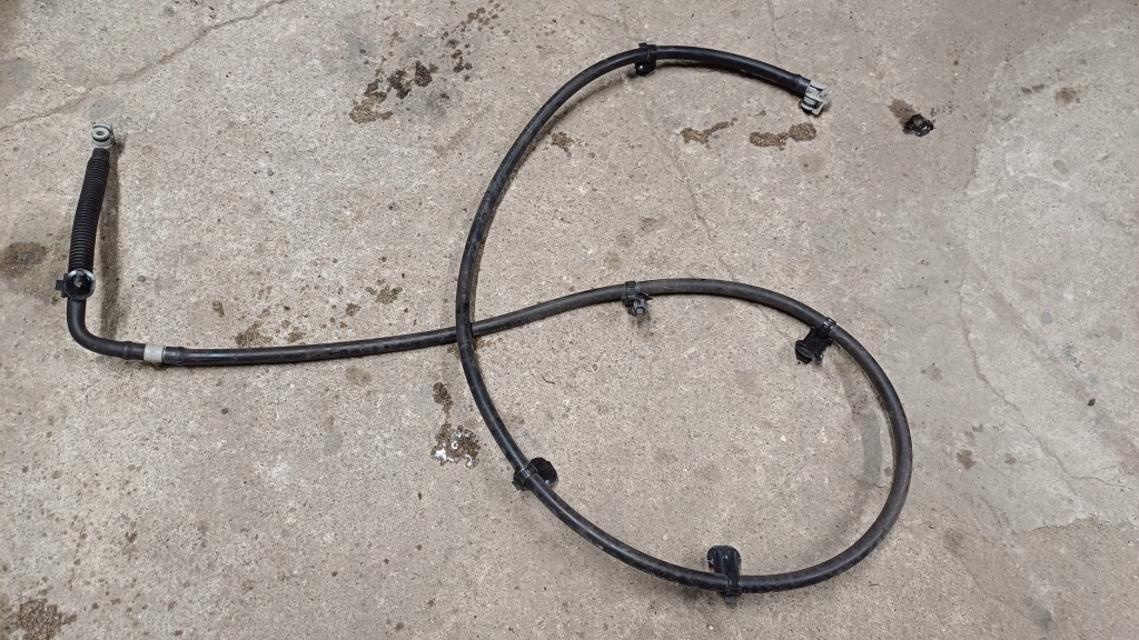 фото №1, Mazda 2 dj 19-24 lift шланг распылителя лампы перед