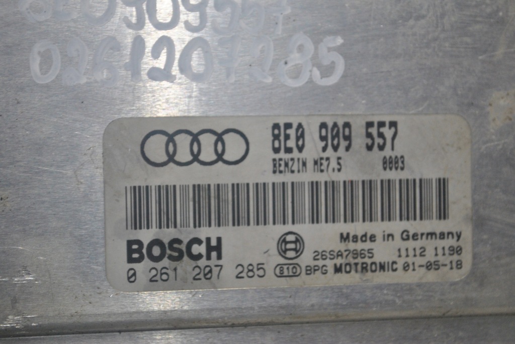 фото №7, Бортовой компьютер блок управления двигателя audi a4 b6 8e0909557 0261207285