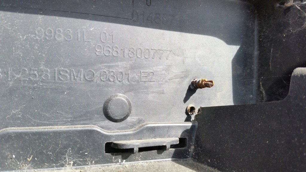 фото №16, Бампер перед citroen c3 picasso 8-12